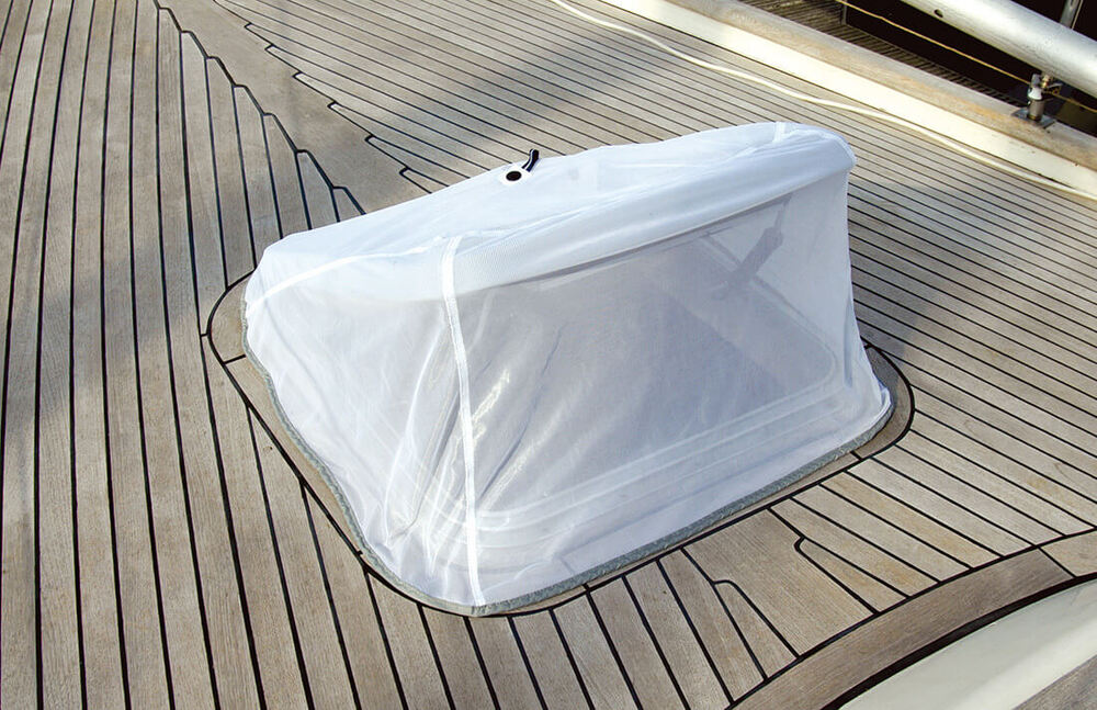 Hatch Cover Mosquito