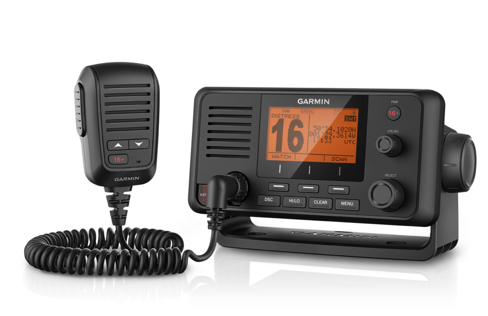 VHF 215i Marine Radio
