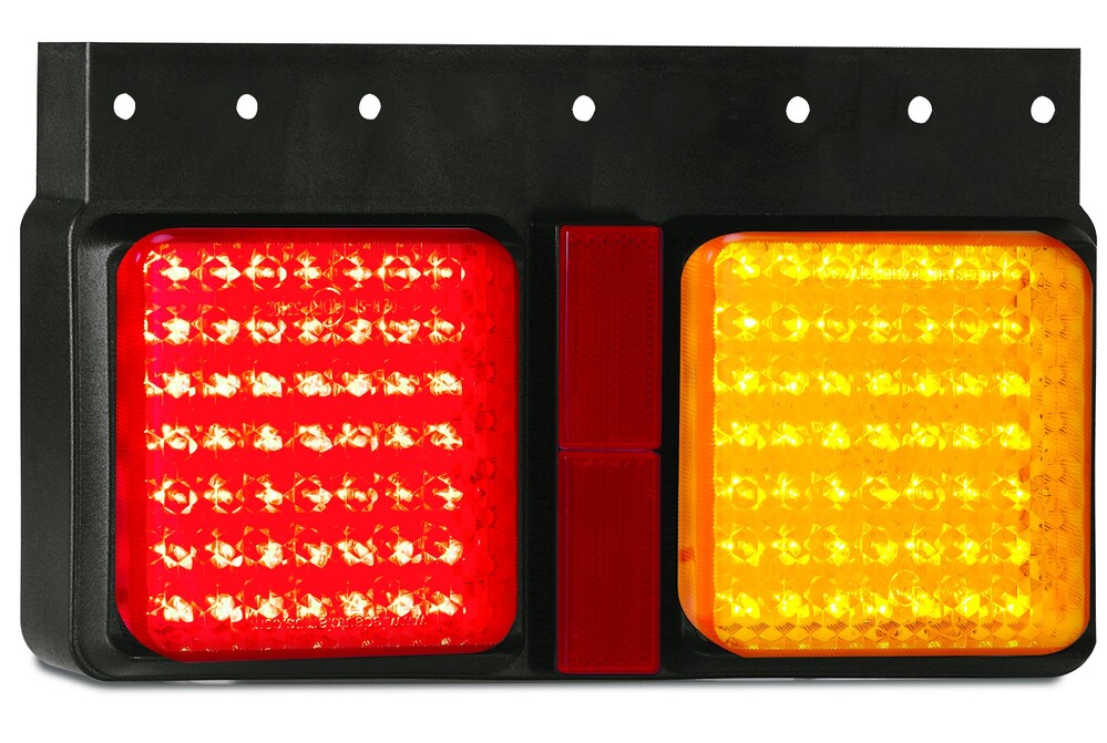 Medium Truck Twin Combination Light - 125 Series